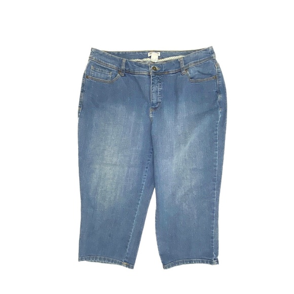 St. John's Bay Jeans St Johns Bay Capri Womens Size 6w Medium Wash